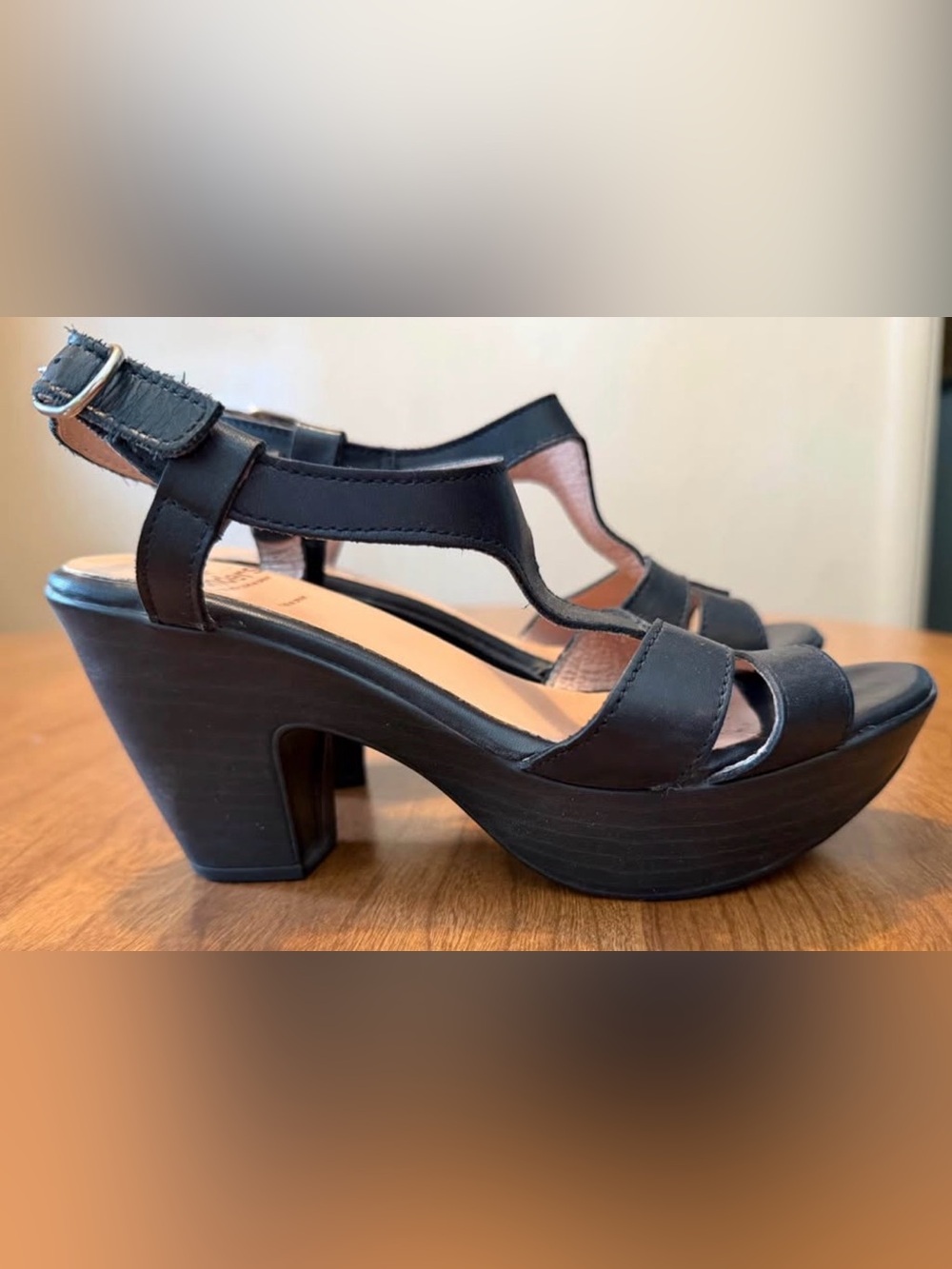 Chic Black Platform Strappy Sandals for Women